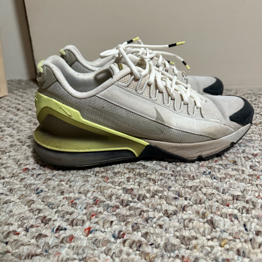 Nike Air Max Pulse Roam Grey Shoes DZ3544 200 Sneaker- Size 8.5 Men